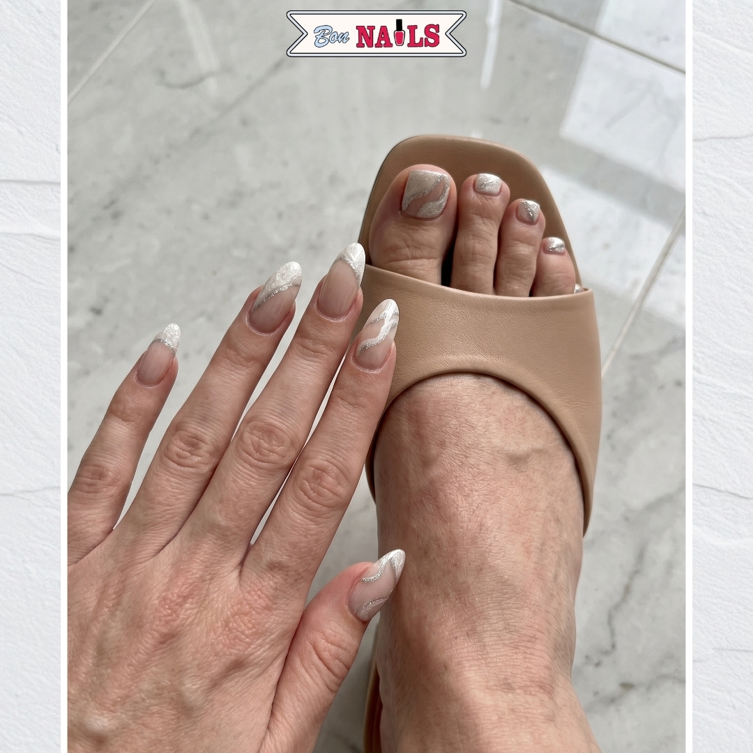 Top nails